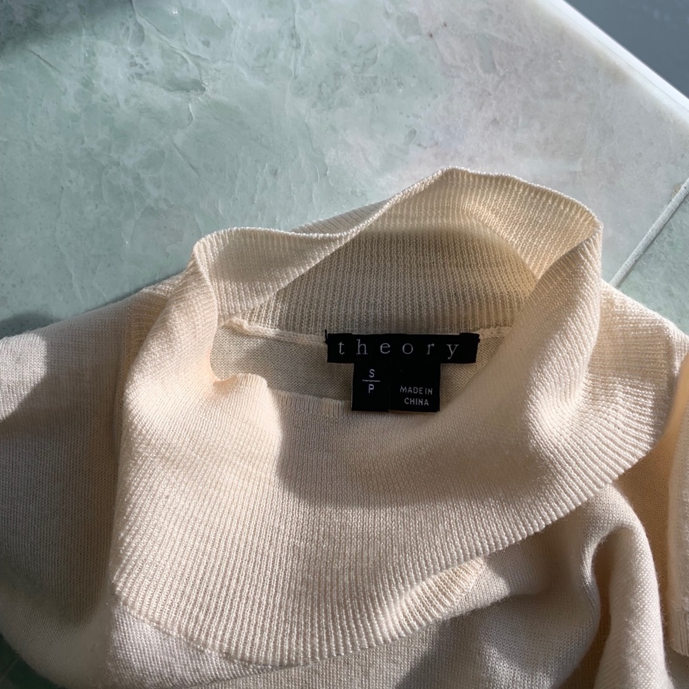 Theory Off White Turtle Neck Shell